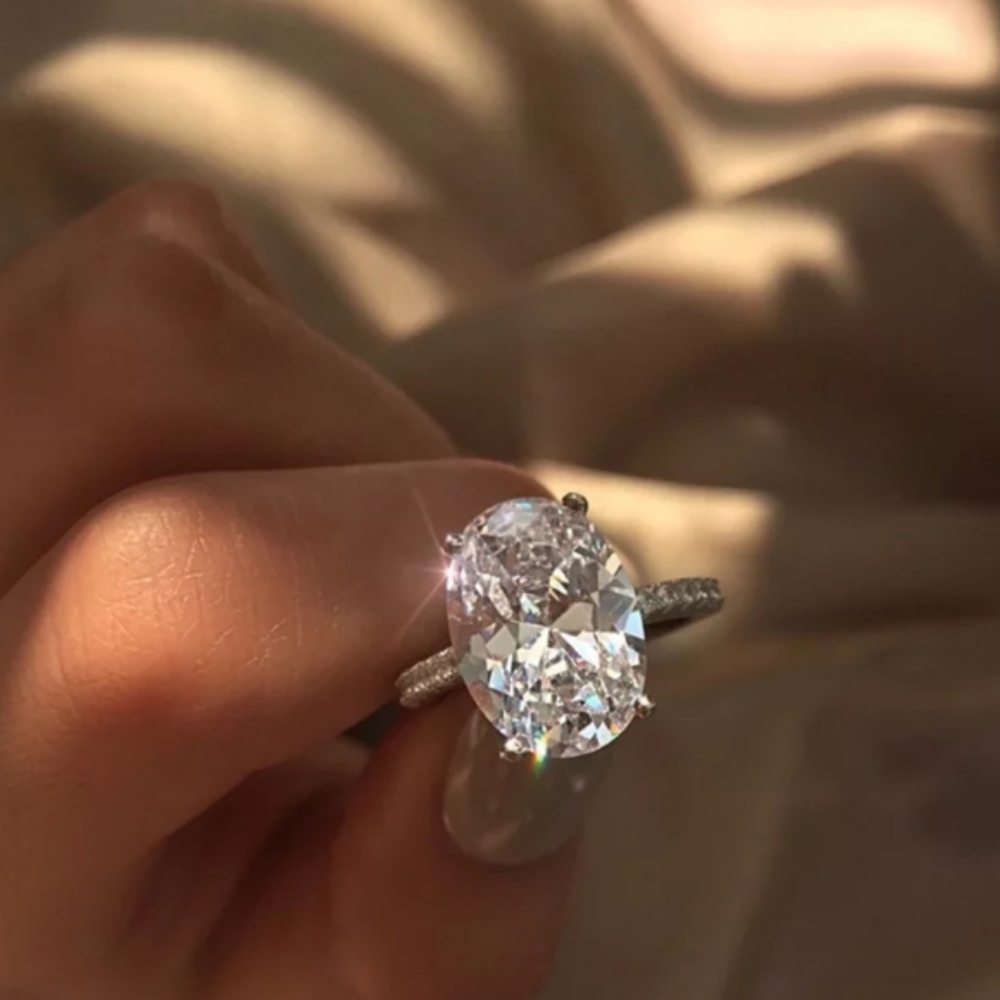 OVAL CUT DIAMOND 925 STERLING SILVER RING